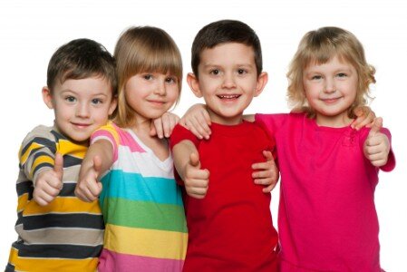 Vier Kinder Vier Kinder